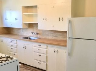 6900 SW Canyon Ter #8, Portland, OR 97225