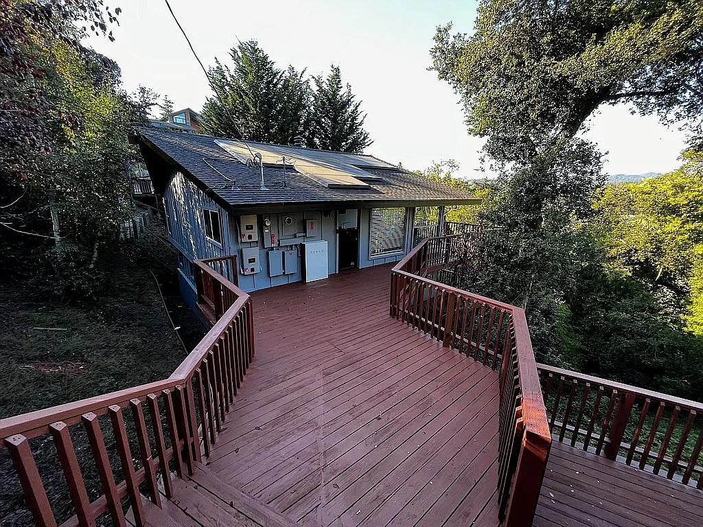 621 Loma Prieta Dr photo 1