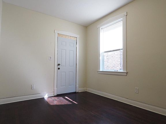5th image of 4146 W Cornelia Ave #2