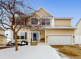 9024 Telford Cir, Johnston, IA 50131