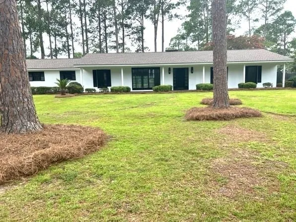 5115 Delacy St, Eastman, GA 31023