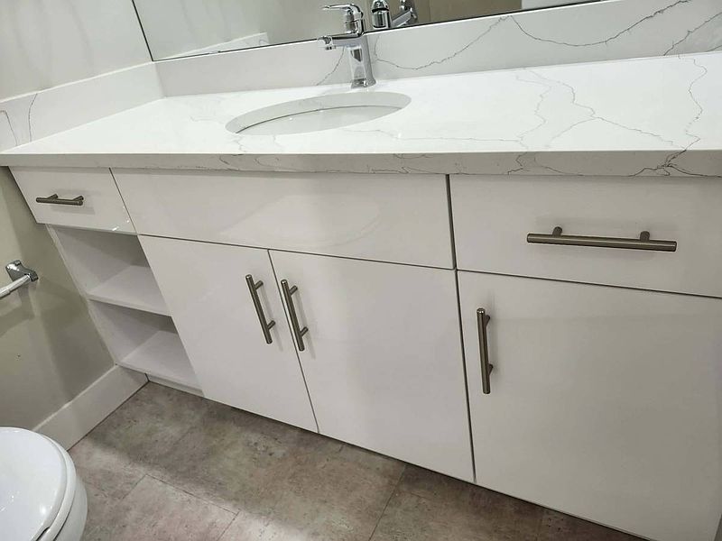Burnaby Apartment for rent - 1 Bedroom — photo 5