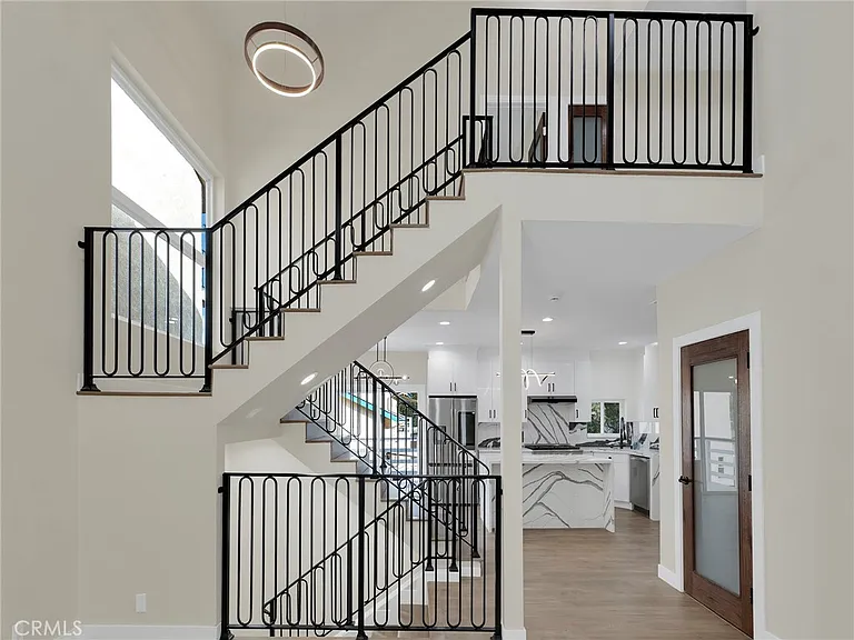 4530 Ensenada Dr — Photo 8