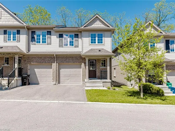 50 Pinnacle Dr #55, Kitchener, ON N2P 0H8