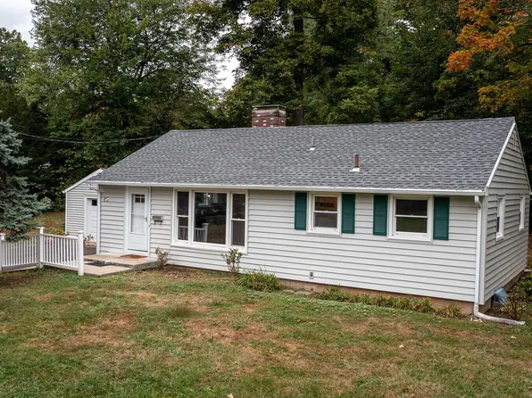 80 Ellsworth Drive, Bloomfield, CT 06002