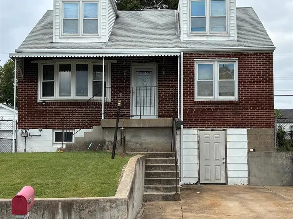 9439 Ridge Ave, Saint Louis, MO 63114