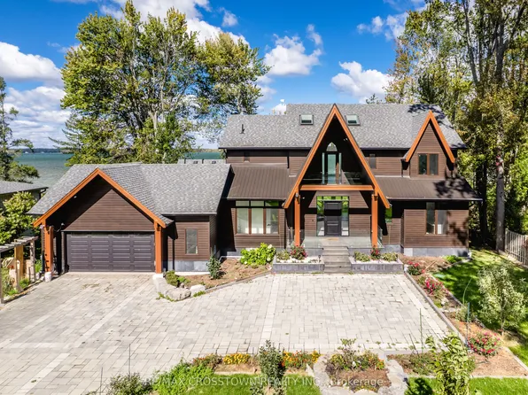 178 Moores Beach Rd, Georgina, ON L0E 1N0