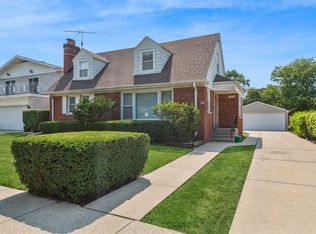 8222 Springfield Ave, Skokie, IL 60076