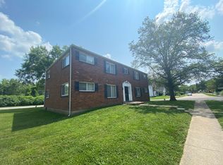 910 Torero Ln #A, Florissant, MO 63031
