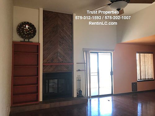 2nd image of 1032 Hillrise Ct