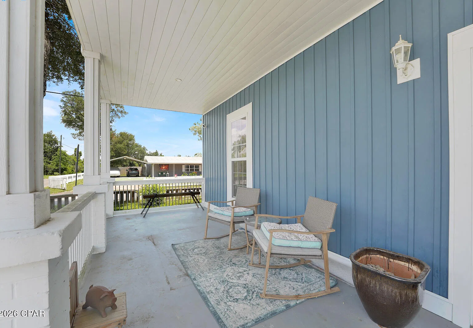 3 bed, 2.5 bath, 2176 sqft, $2,500 — Photo 4