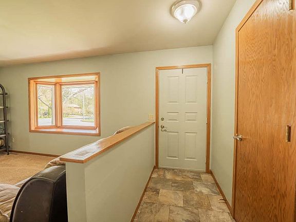 2nd image of 1634 Lehman Street