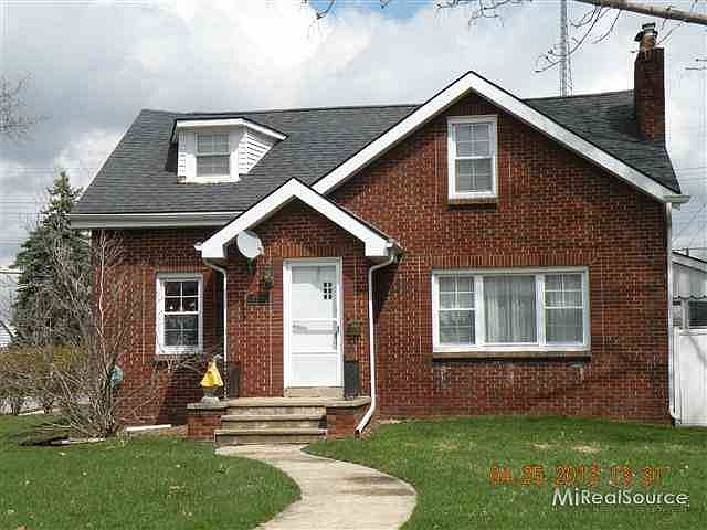1st image of 69112 N Forest Ave