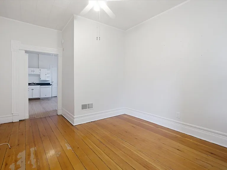 1616 W Le Moyne St #2 — Photo 3