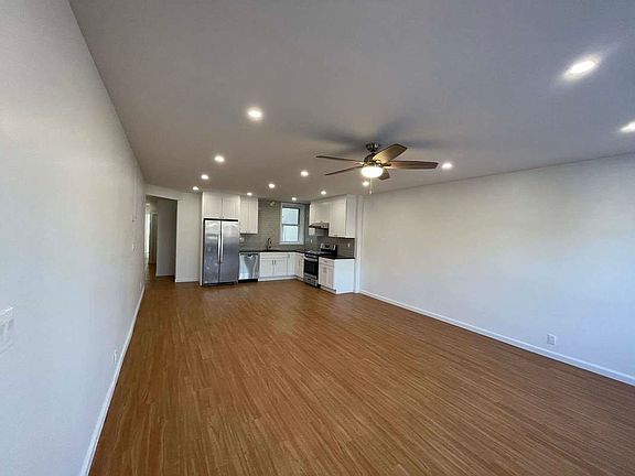 3rd image of 7106 Narrows Ave #1