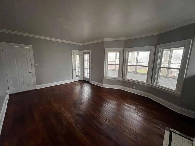 3420 E 145th St #2 — Photo 5