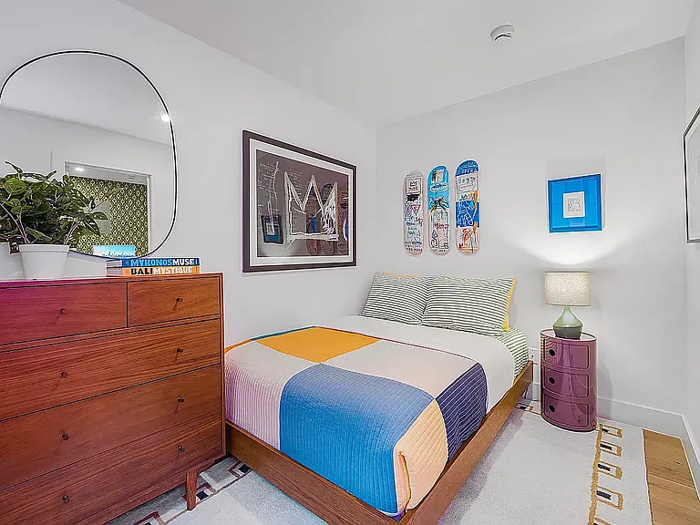 236 W 15th St #13B — Photo 8
