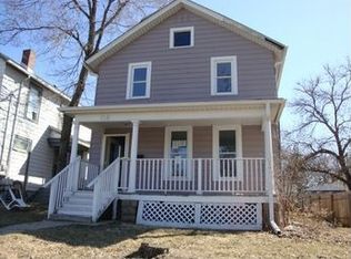 718 Logan St, Aurora, IL 60505