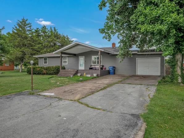 421 N Gamble Street, Granby, MO 64844