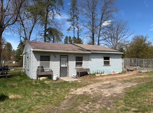 212 W Park Rd, Harrison, MI 48625