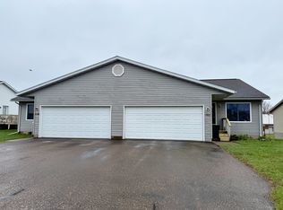 1319 Glenn Pl, Eau Claire, WI 54703