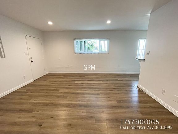 2nd image of 514 W Huntington Dr APT K