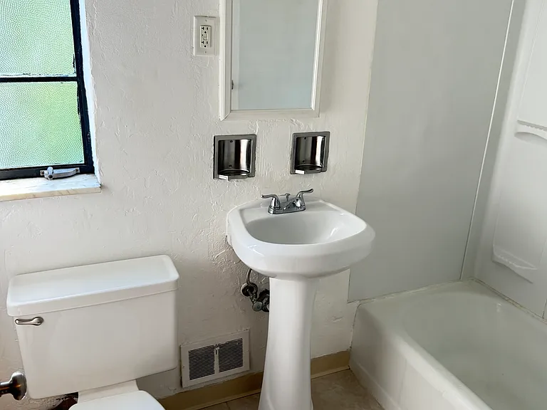 Upstairs bathroom