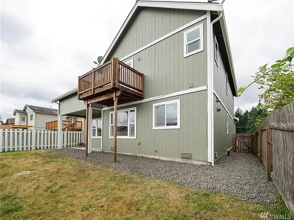 1216 Humphrey Ave W, Bremerton, WA 98312