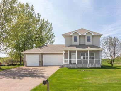 153 Summerfield Dr, Waverly, MN, 55390