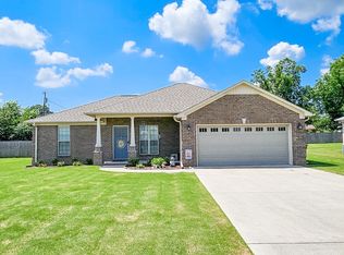 19148 Racheals Loop, Athens, AL 35611