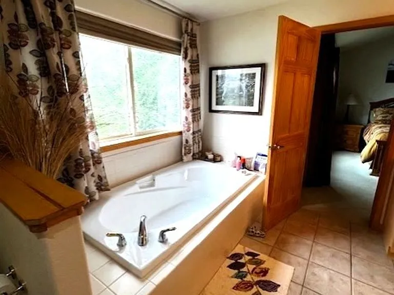 174 Robin Dr — Photo 24