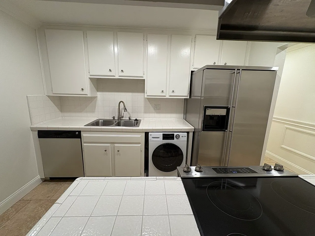1 bed, 903 sqft, $2,700 — Photo 1