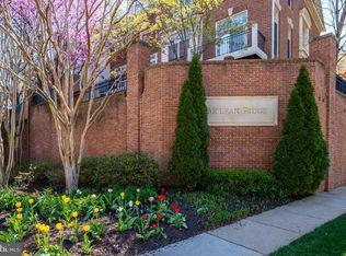 1663 Colonial Hills Dr, Mc Lean, VA 22102