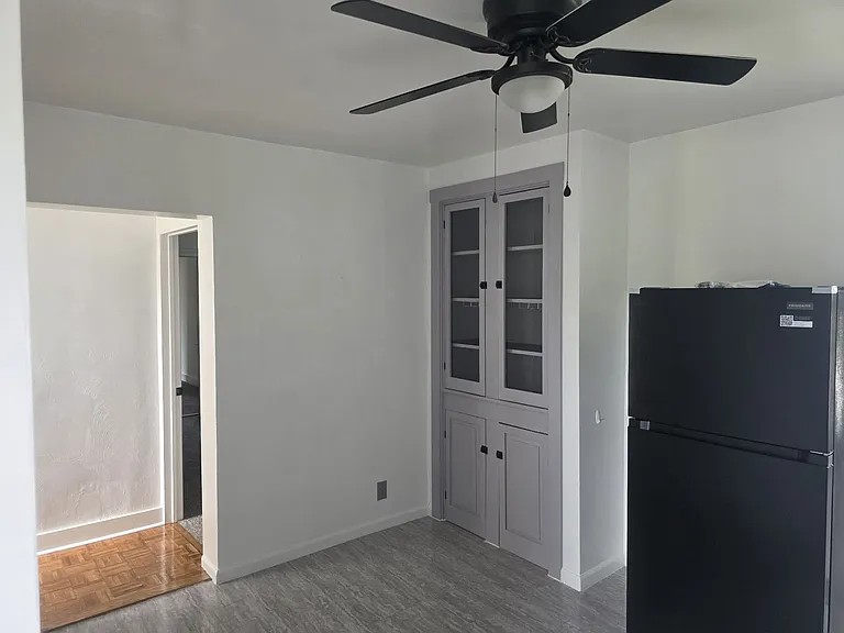 441 Center St #1 — Photo 2