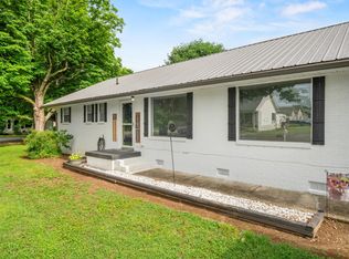 314 W 2nd St, Jasper, TN 37347