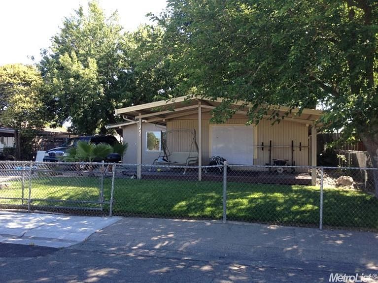 1st image of 6429 Channing Dr