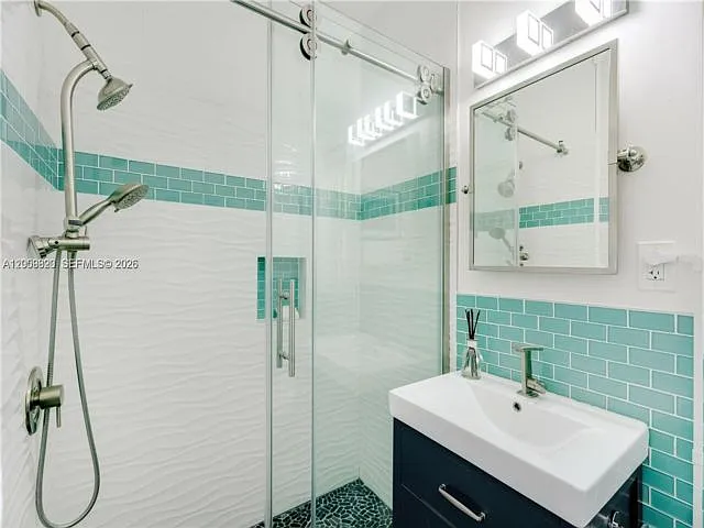 414 Camilo Ave — Photo 18