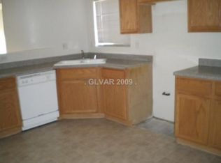 5864 Sleepy Fawn Dr, Las Vegas, NV 89142