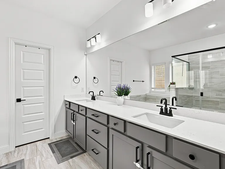 1717 Canals Dr — Photo 26