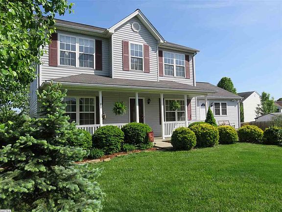 2nd image of 37 Landover Ln