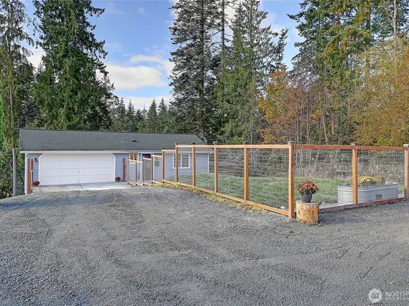 1537 Silver Fir Drive, Camano Island, WA 98282