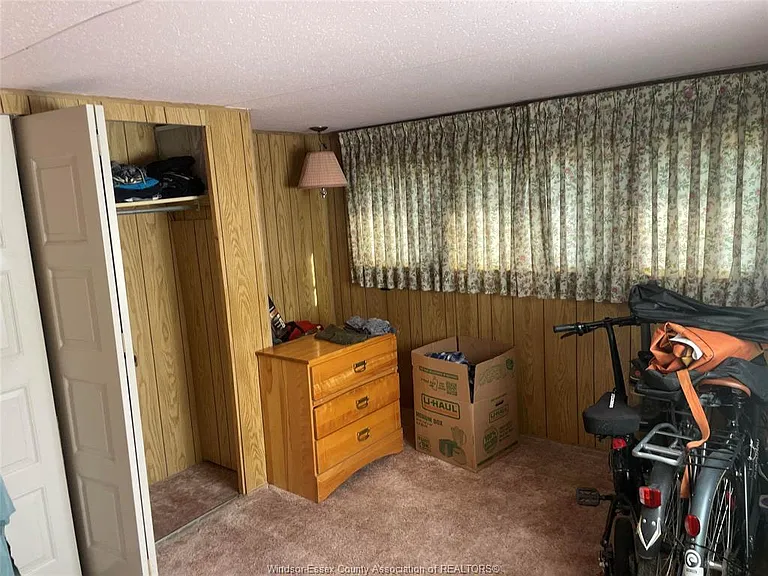 52 Holly St — Photo 16