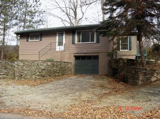 1544 Fox Rd, Tunkhannock, PA 18657