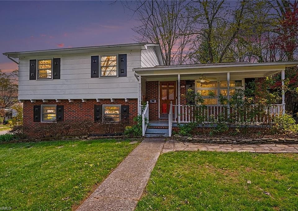 1st image of 3410 Fern Pl