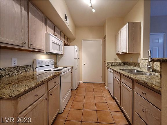3rd image of 2615 W Gary Ave Unit 2038