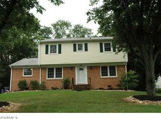 1402 Westridge Rd, Henrico, VA 23229