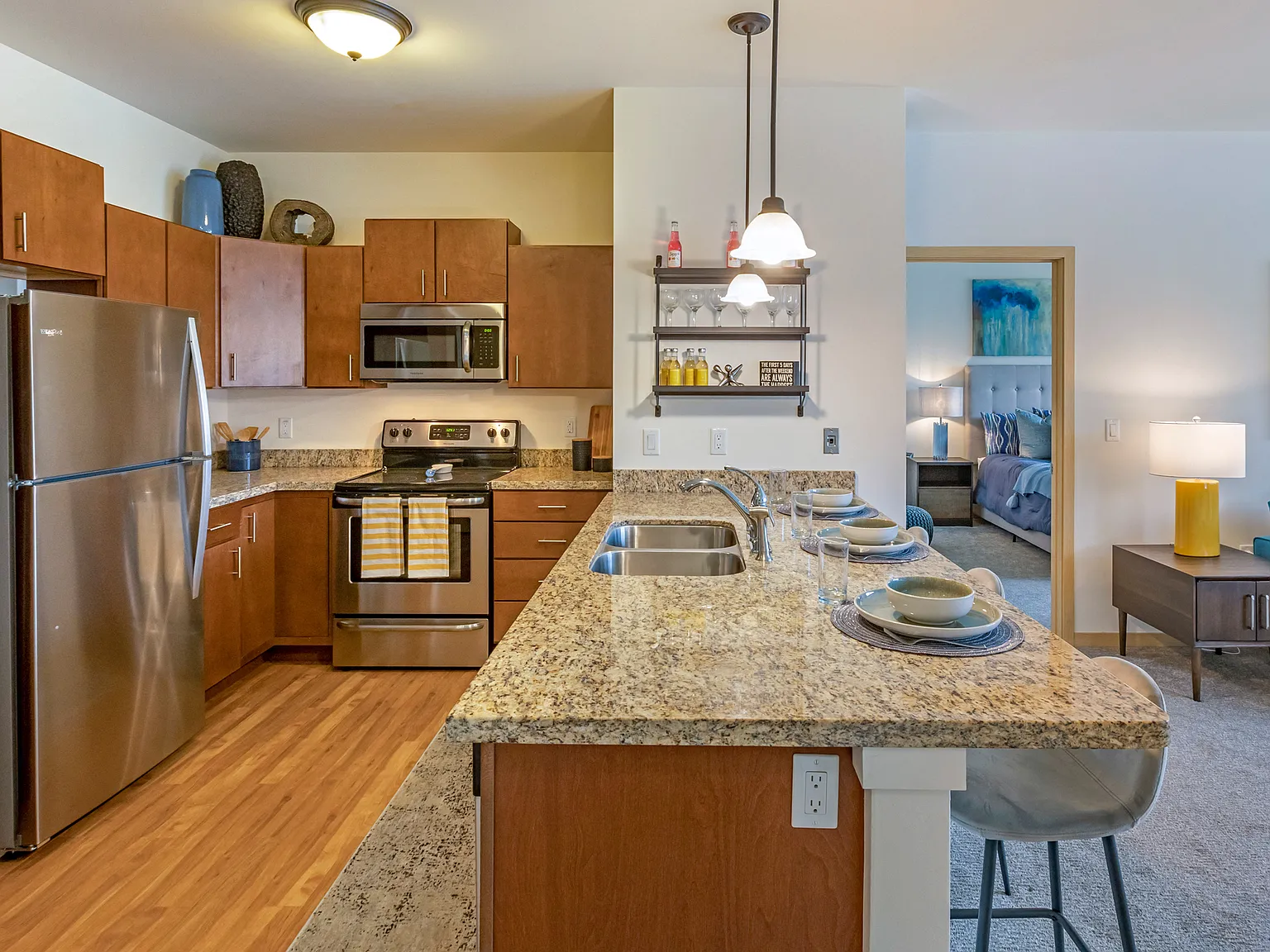 The Enclave Luxury Apartments — Photo 4
