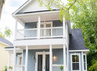 727 E Henry St, Savannah, GA 31401