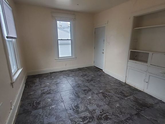 3rd image of 1027 S 26th St