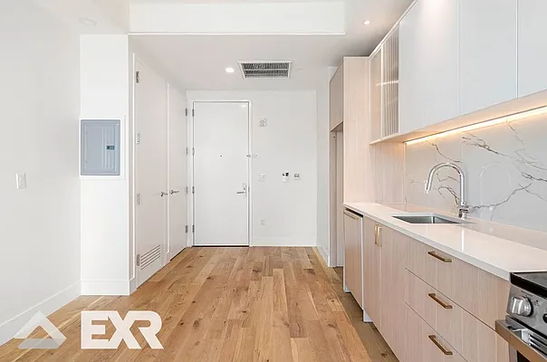 Rented by Goose Property Management LLC | media 17